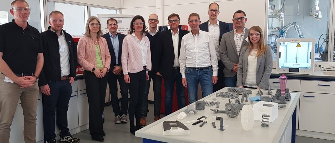 Mitglieder des Industriekreises im 3D DruckCenter von Henkel in Heidelberg