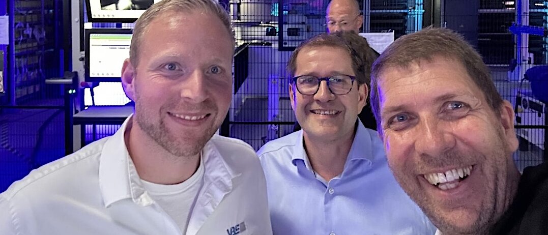 Der Vorsitzende des Industriekreis Heidelberg Jürgen Däuber mit zwei Vertretern von VBE.